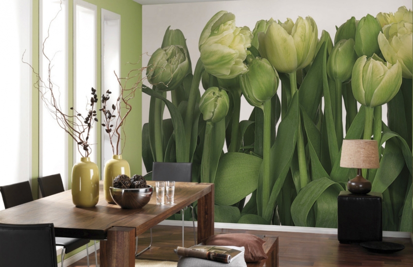 8-900 tulips  368 x 254 cm 96.43€
